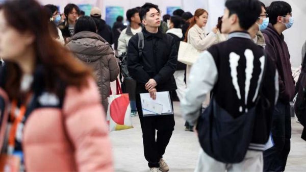 大众汽车、大众汽车（安徽）与一汽-大众签署经销商网络战略合作备忘录